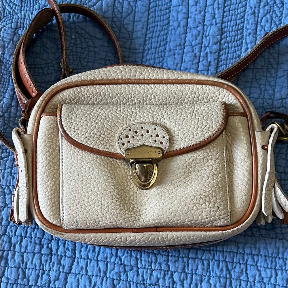 Dooney & Bourke Cream and Brown Leather Crossbody Bag - Picture 2 of 9